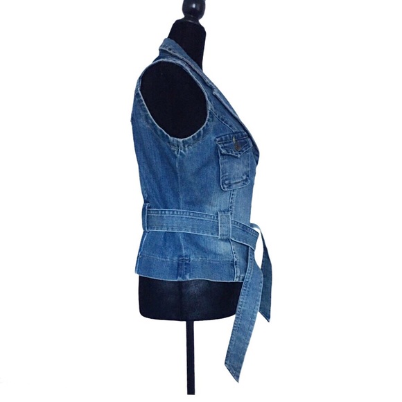 UB Jeans sleeveless denim jacket medium - Picture 3 of 9